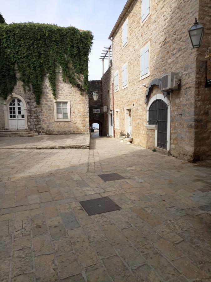 Rooms Dana Old Town Будва Екстер'єр фото